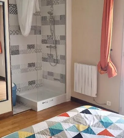 Agreable Duplex Avec Veranda Et Cour Interieure * Narbonne